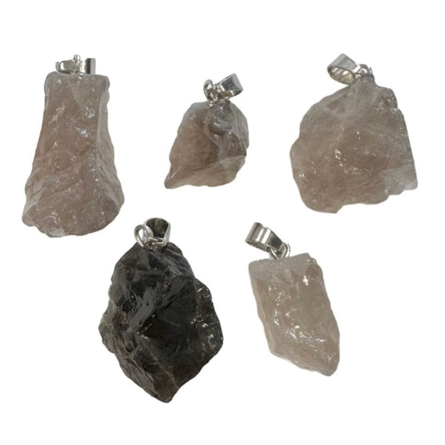 Ciondolo in Cristallo di Rocca fumè grezzo - Energia positiva