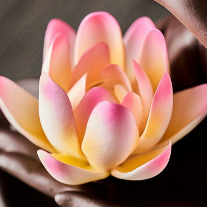 Bruciaincenso a cascata Mano con Loto in ceramica per Incenso in coni - Portaincenso a fontana 18cm - clorophilla-shop