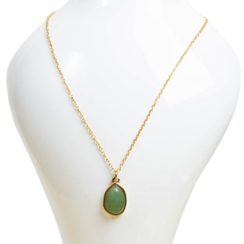 Collana in acciaio inox con pendente geometrico in pietra - Avventurina verde
