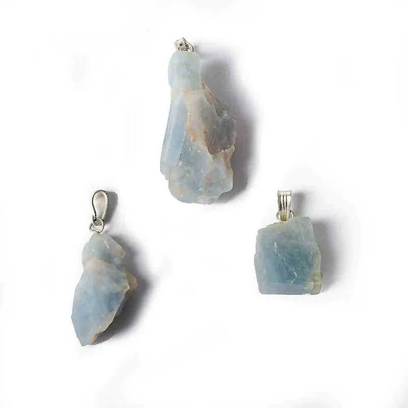 Ciondolo in Calcite Blu grezza - Calma e protezione - clorophilla-shop