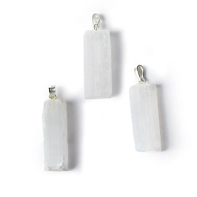 Ciondolo in Selenite bianca grezza - Sintonizzazione energia - clorophilla-shop